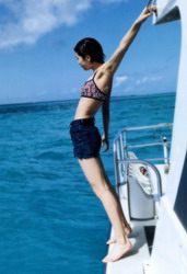 Srie de photos # 01 de Ryoko Hirosue sur la plage